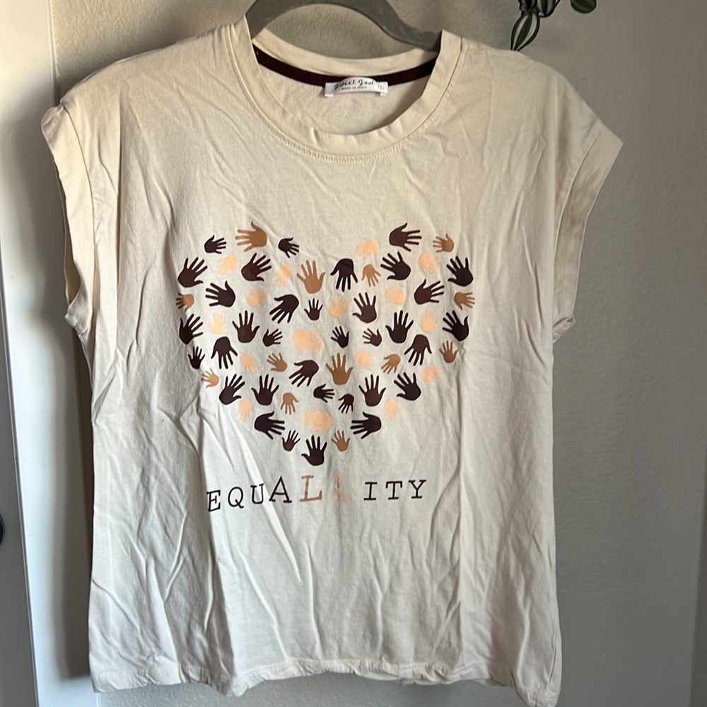 COPY - 🌟5 for $20 Sweet Soul Equality Graphic T-Shirt Size Small